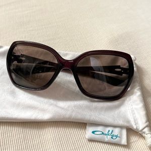 Polarized Oakley Overtime Women's Sunglasses